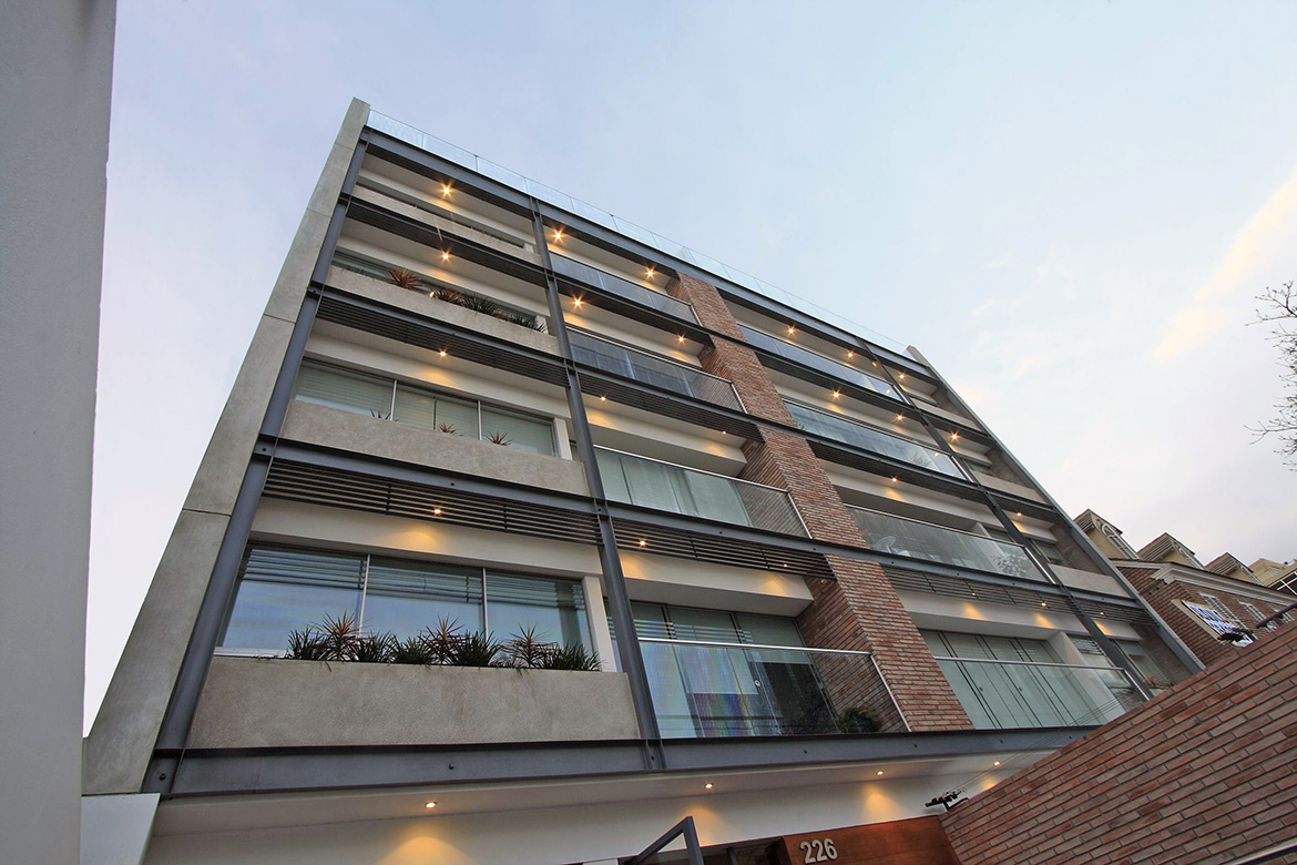 Edificio Tudela y Varela, San Isidro por Vértice Arquitectos